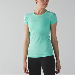 Lululemon run: swiftly tech short sleeve crew 6